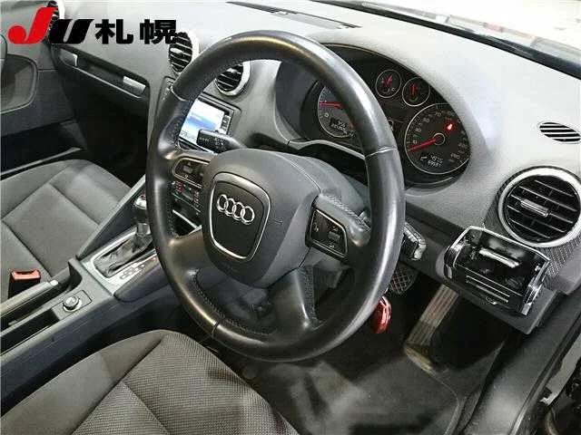 Audi A3  с аукциона в Японии