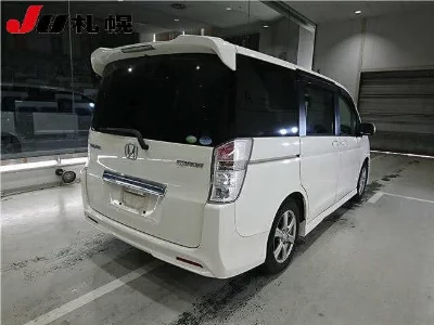 Honda STEPWGN SPADA