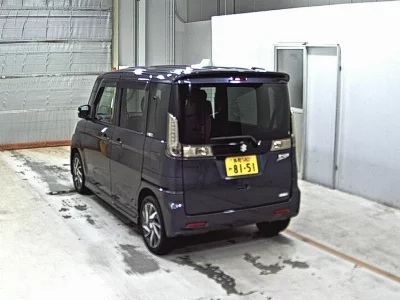Suzuki Spacia Custom