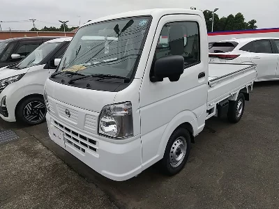 Nissan NT100 Clipper