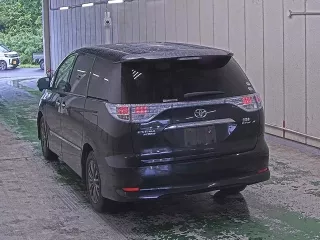 Toyota Estima Hybrid