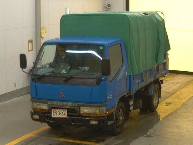Mitsubishi Fuso Canter  с аукциона в Японии