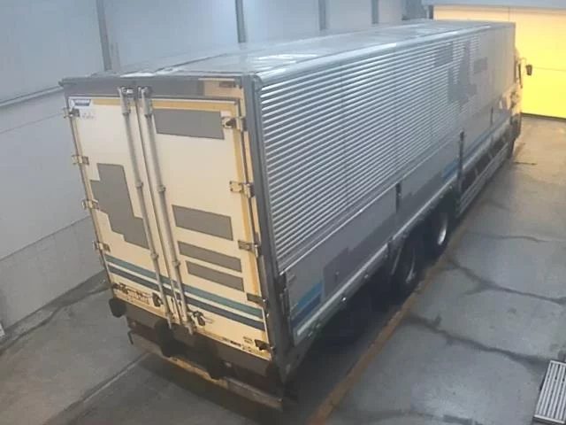 Nissan UD  с аукциона в Японии