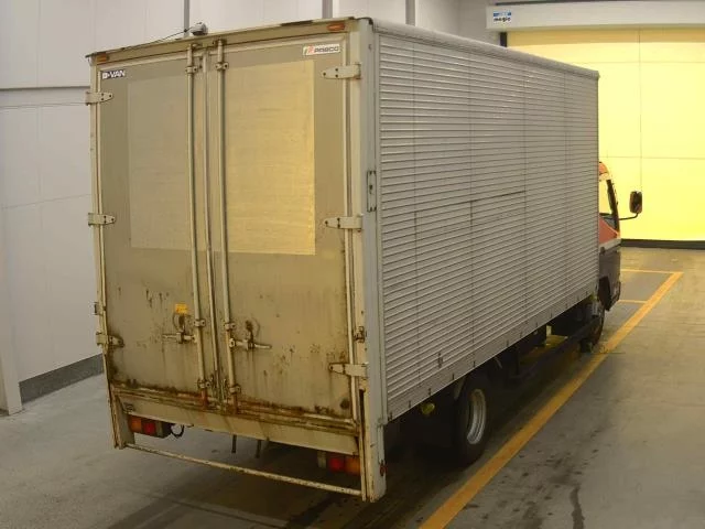 Mitsubishi Fuso Canter  с аукциона в Японии