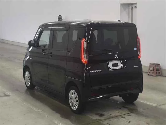 Mitsubishi eK X Space  с аукциона в Японии