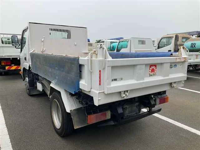 Hino Dutro  с аукциона в Японии