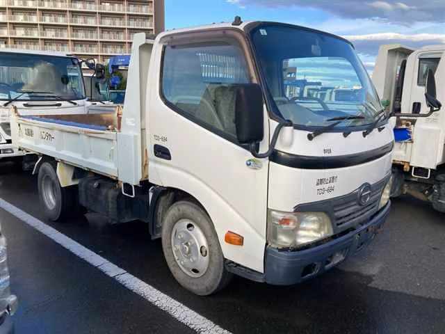 Hino Dutro  с аукциона в Японии