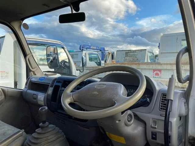 Hino Dutro  с аукциона в Японии
