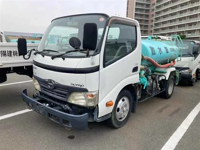 Hino Dutro  с аукциона в Японии