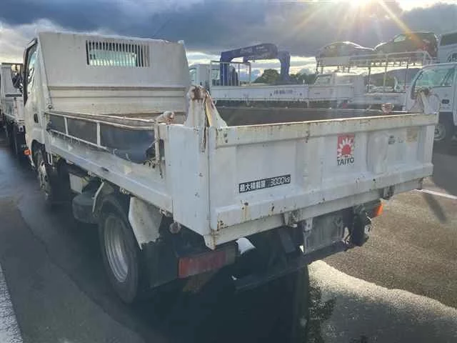 Hino Dutro  с аукциона в Японии