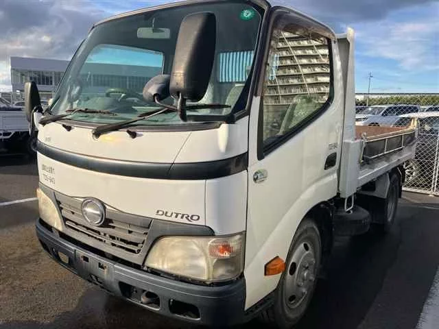 Hino Dutro  с аукциона в Японии