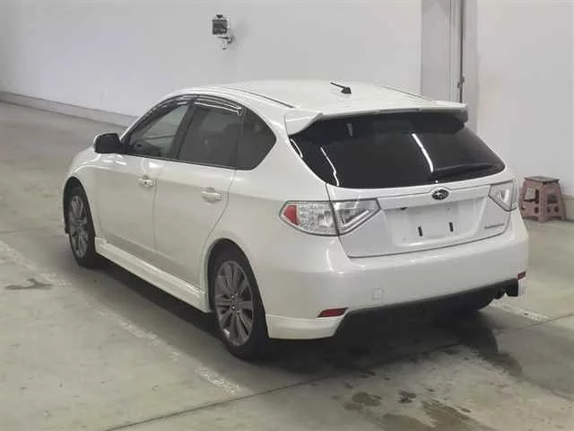 Subaru Impreza  с аукциона в Японии