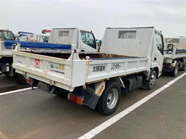 Hino Dutro  с аукциона в Японии