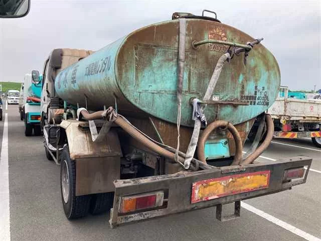 Hino Dutro  с аукциона в Японии