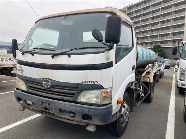 Hino Dutro  с аукциона в Японии