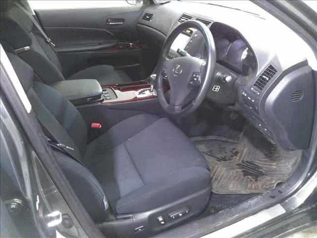Lexus GS  с аукциона в Японии