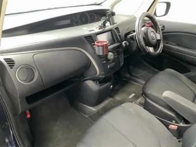 Mazda Biante