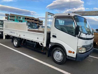 Hino Dutro