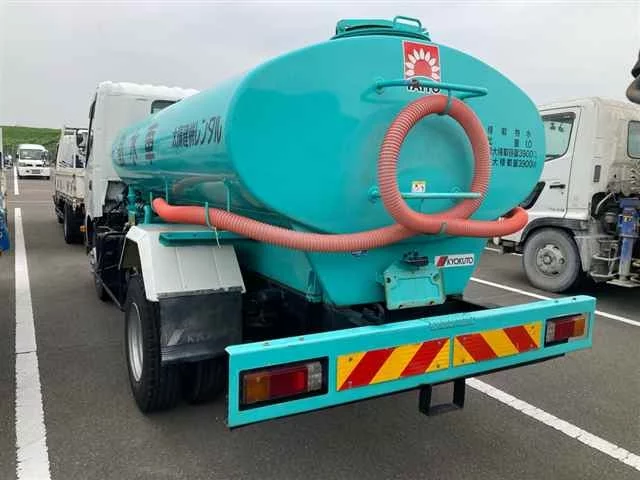 Hino Dutro  с аукциона в Японии