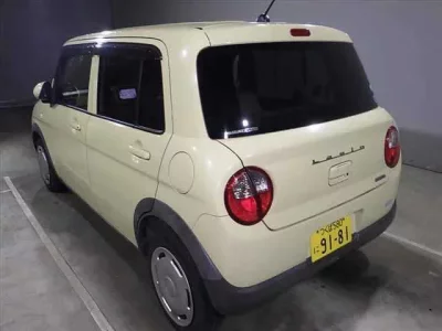 Suzuki Alto Lapin