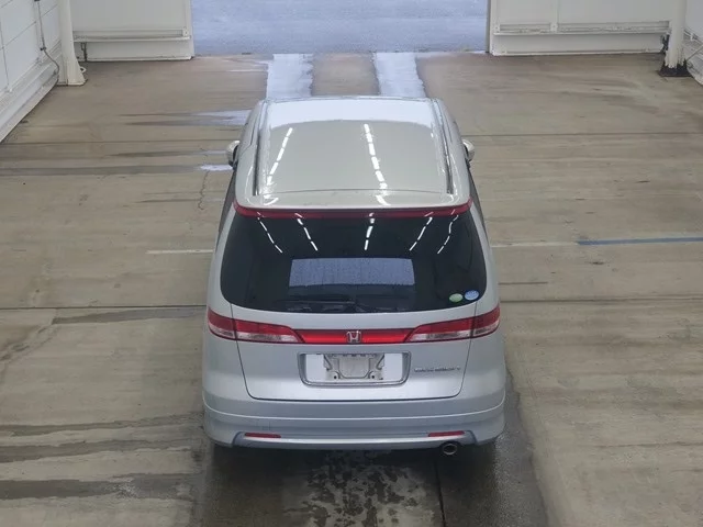 Honda Elysion  с аукциона в Японии