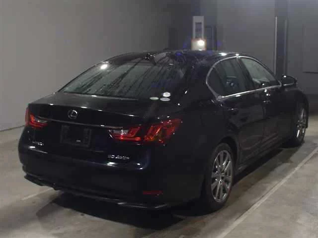Lexus GS  с аукциона в Японии