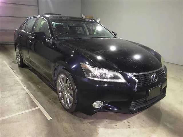 Lexus GS  с аукциона в Японии