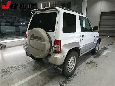 Mitsubishi Pajero Junior
