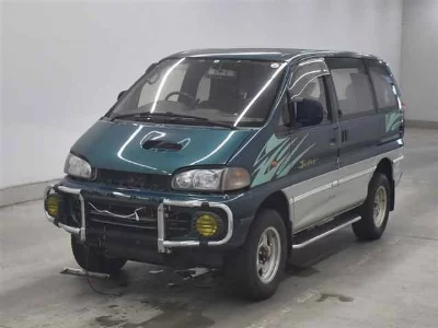 Mitsubishi DELICA SPACE GEAR