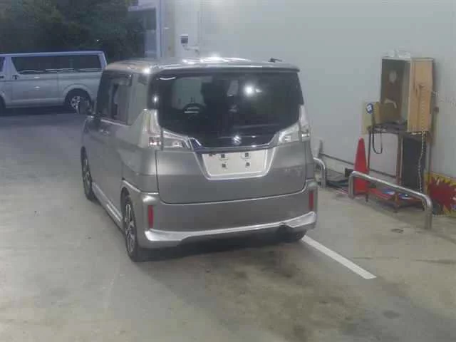 Suzuki Solio Bandit  с аукциона в Японии