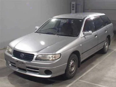 Nissan EXPERT