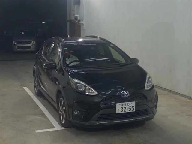 Toyota Aqua  с аукциона в Японии