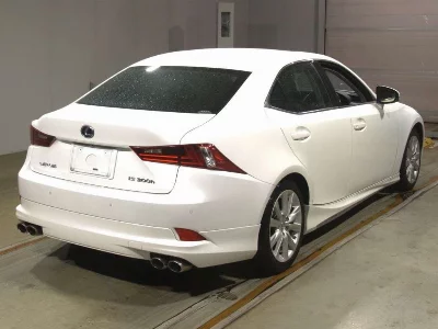 Lexus IS300h