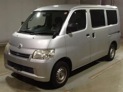 Toyota LiteAce Van