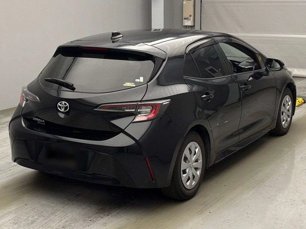 Toyota Corolla Hatchback  с аукциона в Японии