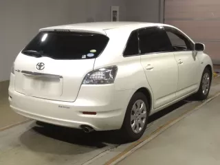 Toyota Mark X Zio