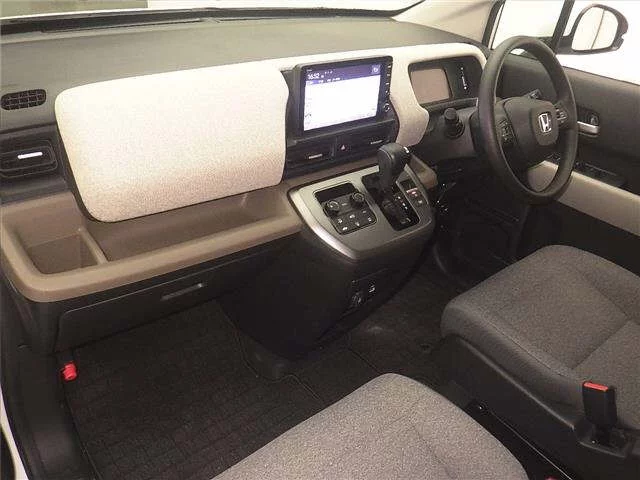 Honda Freed  с аукциона в Японии