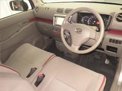 Daihatsu Move Conte