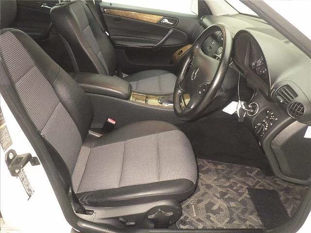 Mercedes-Benz C-Class  с аукциона в Японии