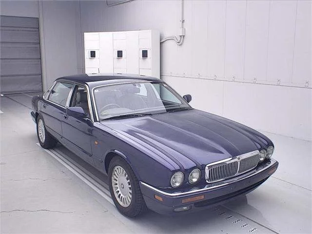 Jaguar Sovereign  с аукциона в Японии