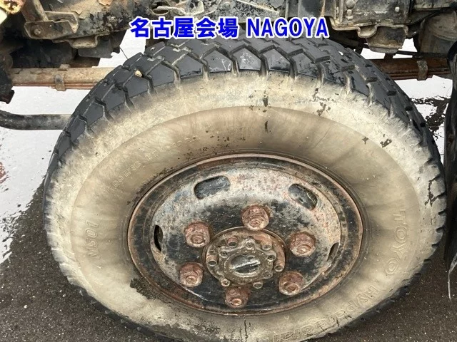 Isuzu Elf  с аукциона в Японии