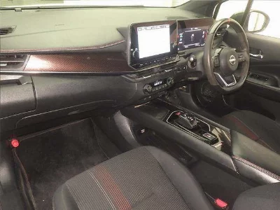 NISSAN AURA