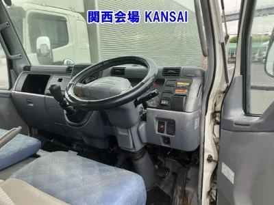 Mitsubishi Fuso Canter