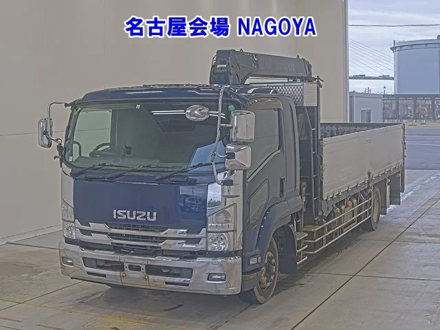 Isuzu Forward  с аукциона в Японии