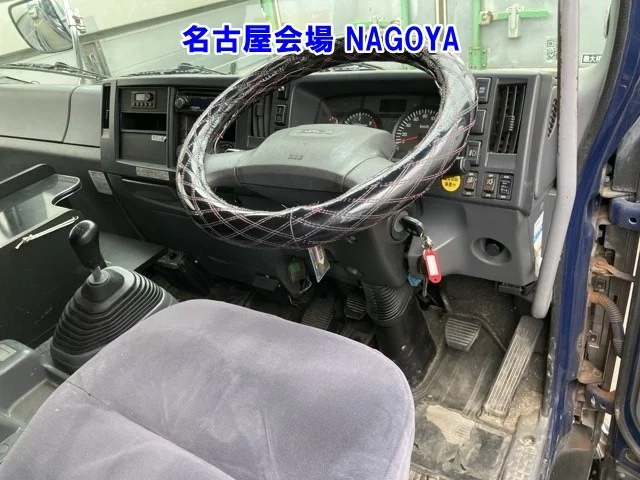 Isuzu Forward  с аукциона в Японии