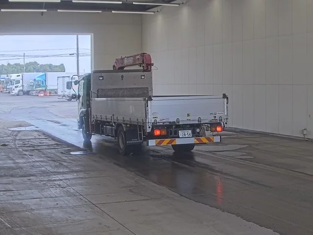 Isuzu Forward  с аукциона в Японии