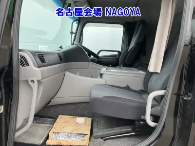 NISSAN DIESEL (UD) QUON