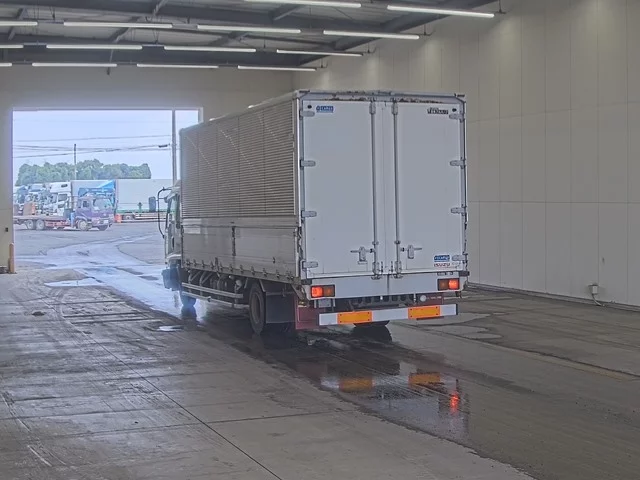 Isuzu Forward  с аукциона в Японии