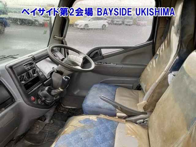 Mitsubishi Fuso Canter  с аукциона в Японии