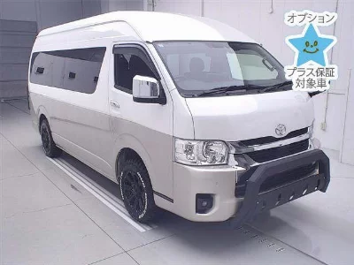 TOYOTA HIACE